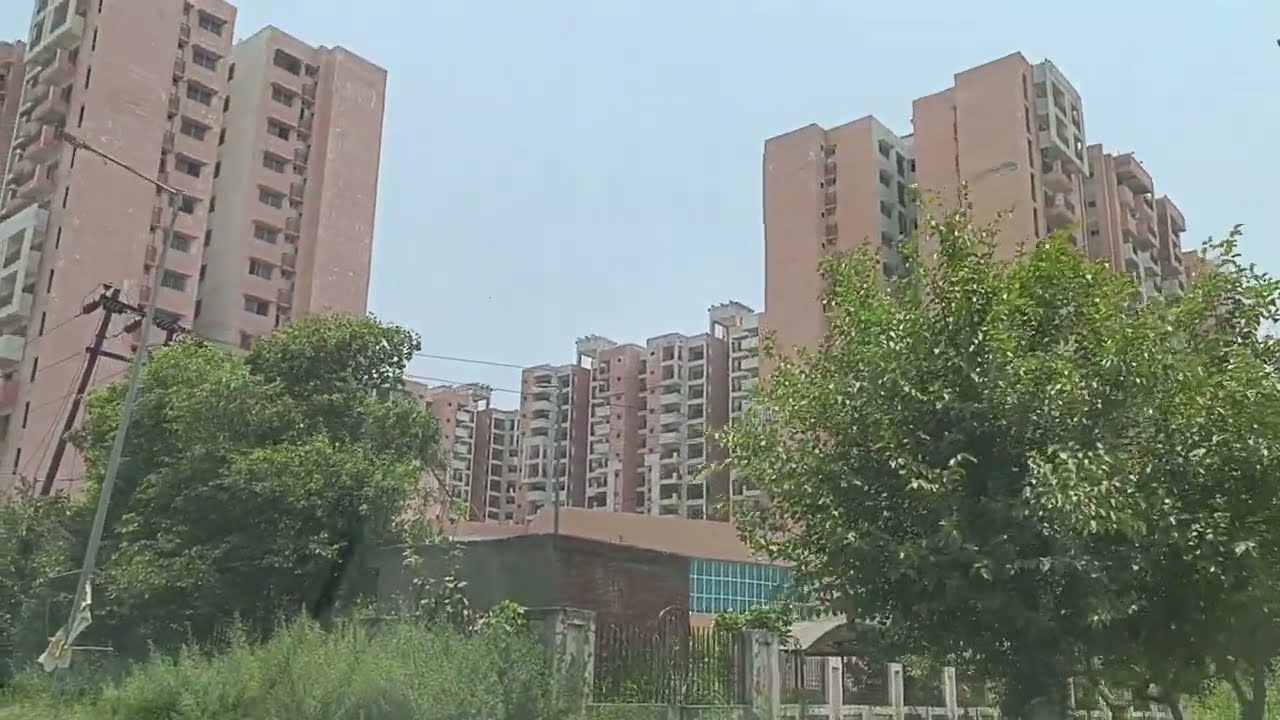 Best Location Flats C Block Madhuban Bapudham * 9350605980 *Ghaziabad Gda Colony