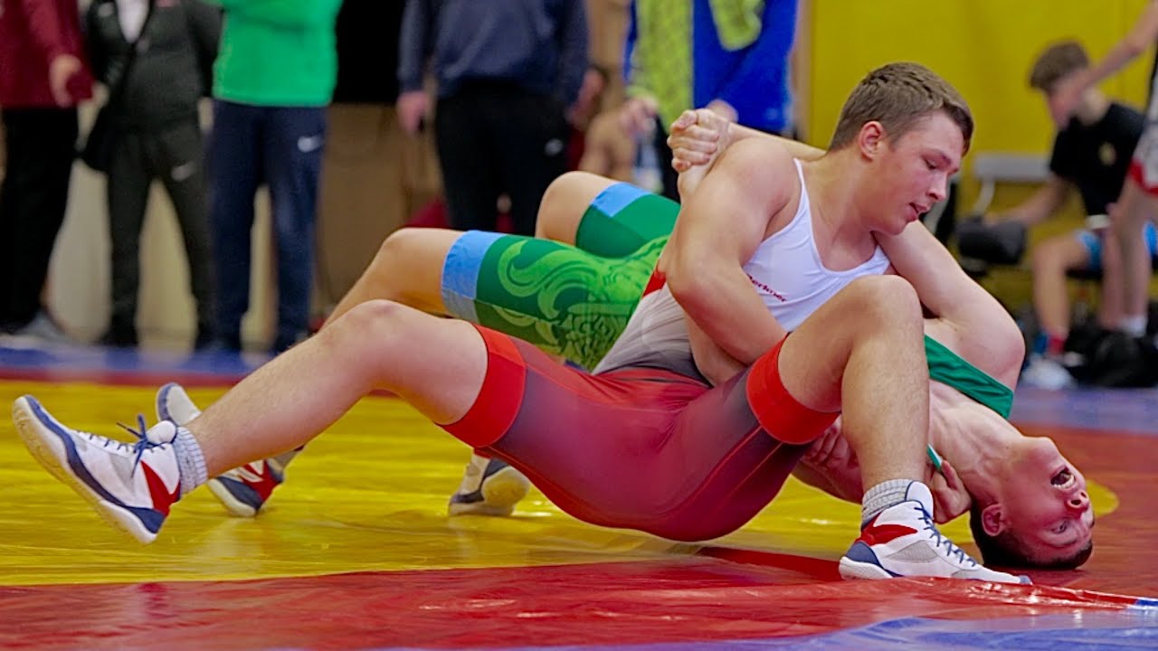 U17 D. Melkis (LAT) vs E. Seliava (LTU) 80kg. Youth boys greco-roman wrestling.