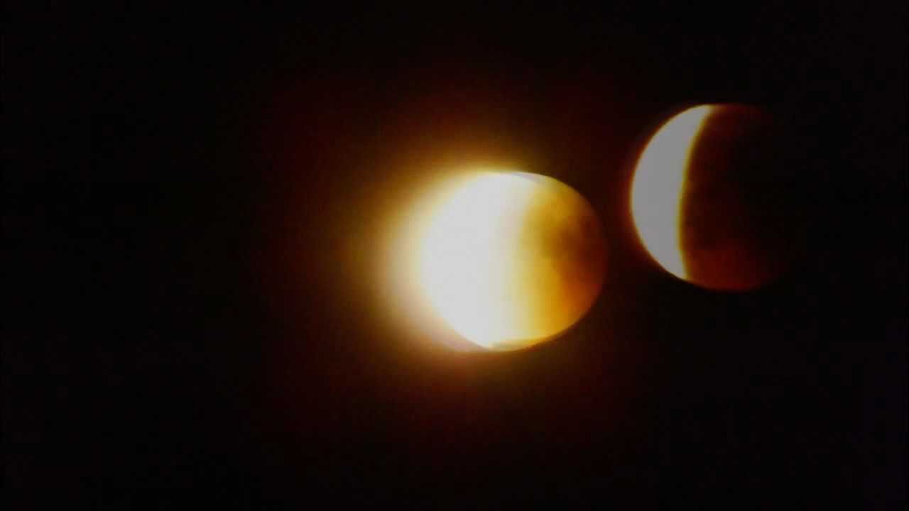 Total Moon Eclipse, 15 June 2011 (Time Lapse Photography)