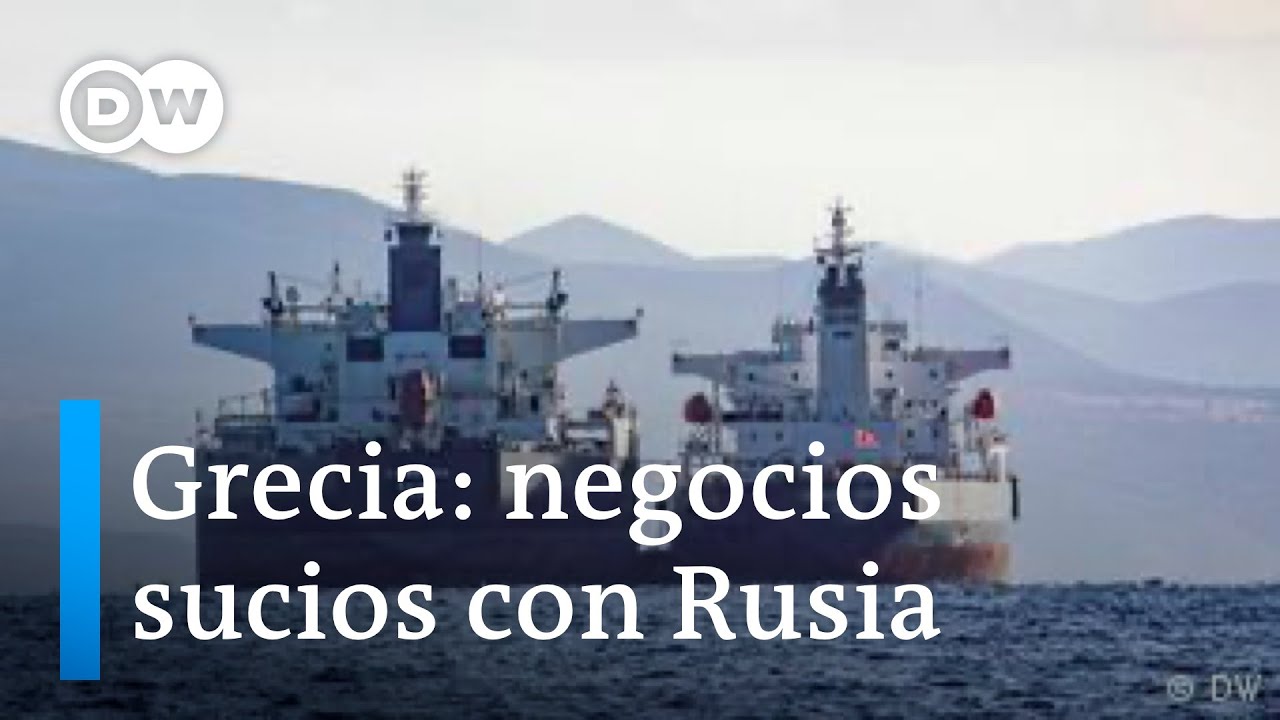 Petroleros rusos y griegos comercian en altamar