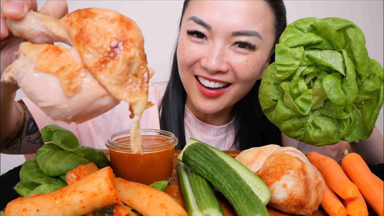 ROTISSERIE CHICKEN + FRESH VEGGIES + RADDISH KIMCHI (ASMR EATING SOUNDS) NO TALKING | SAS-ASMR