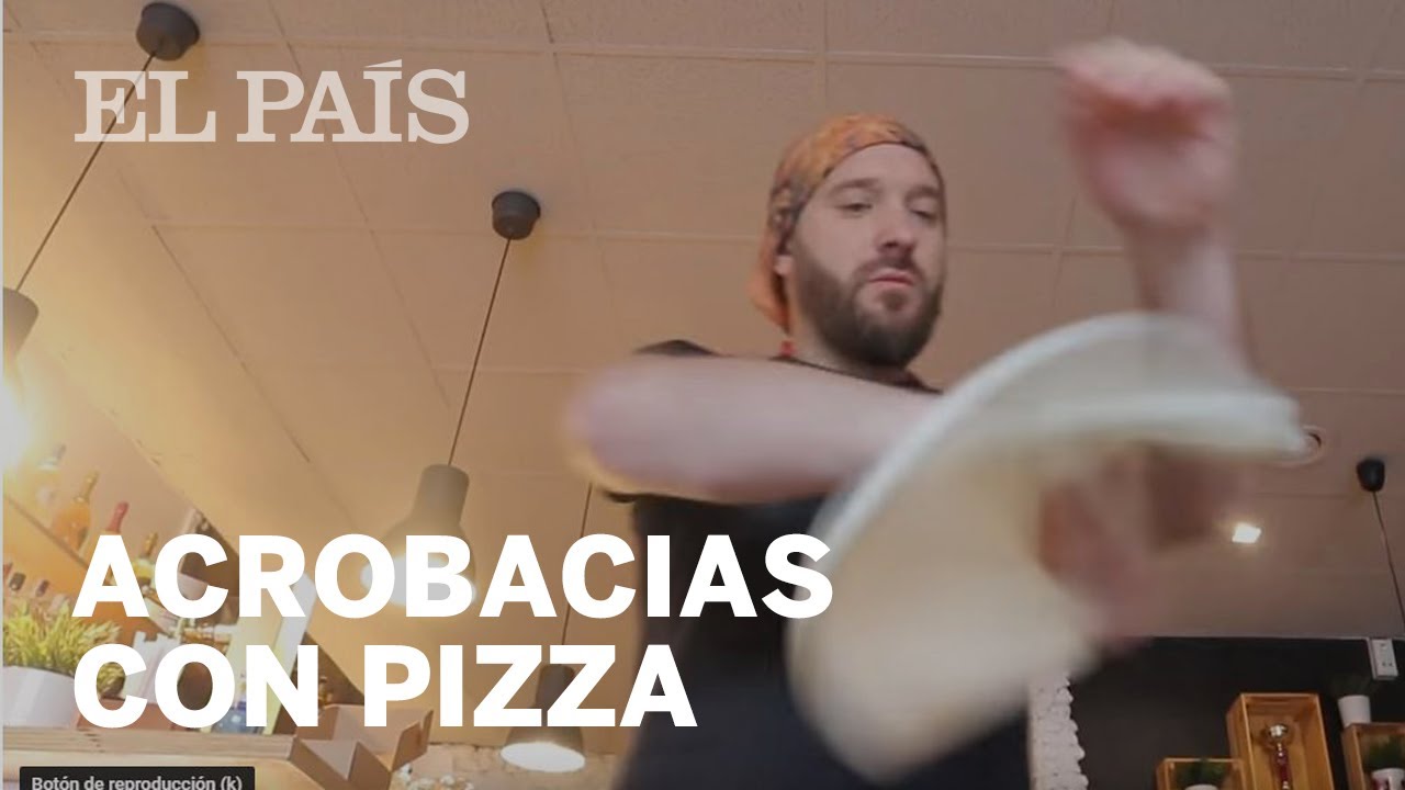 El pizzero acróbata
