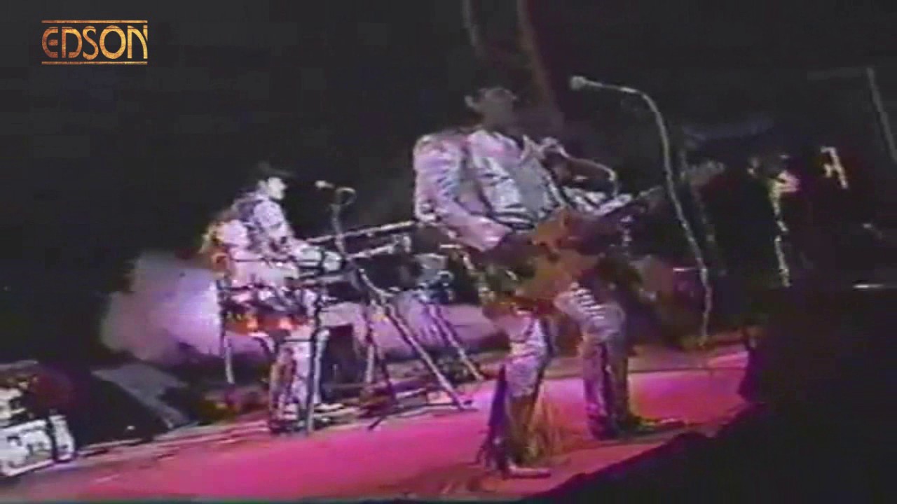 Bronco en el Estadio Universitario 1994