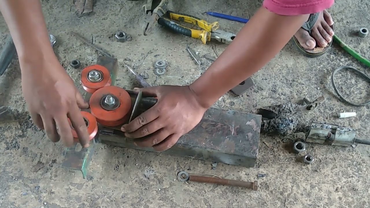 Membuat roll besi beton