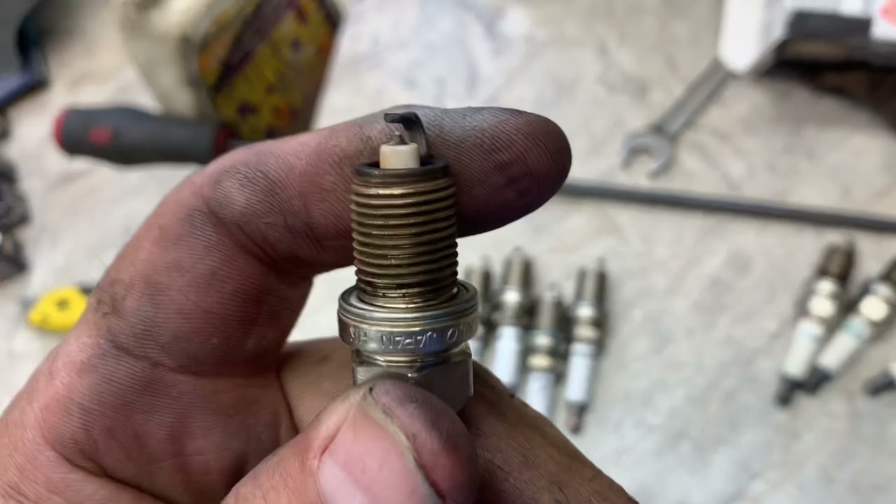 2009 Toyota Yaris spark plugs