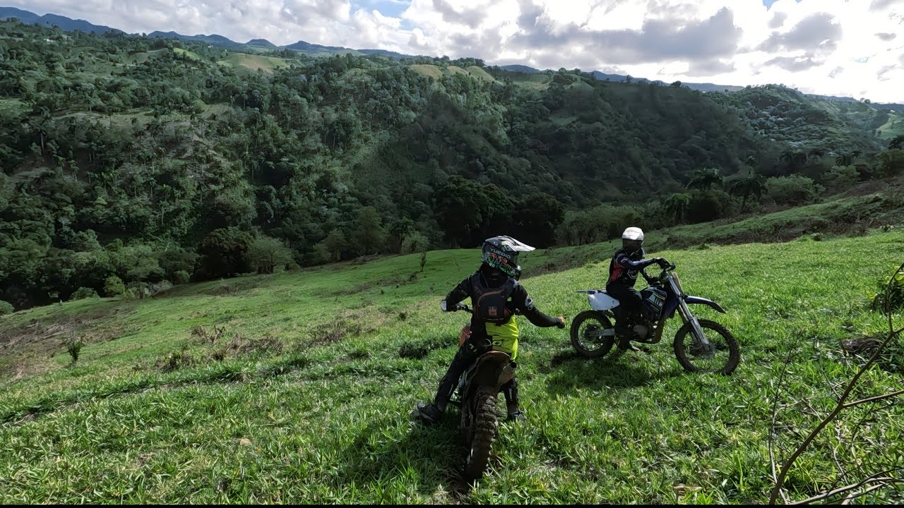 Primera parte del monteo ,ruta extrema ,y bonitos paisajes ,har enduro