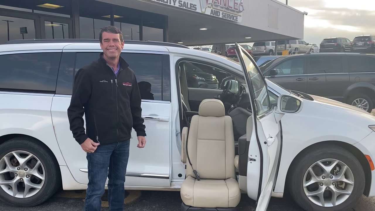 BraunAbility Turny Evo Seat Offered in Oklahoma by Newby-Vance Mobility