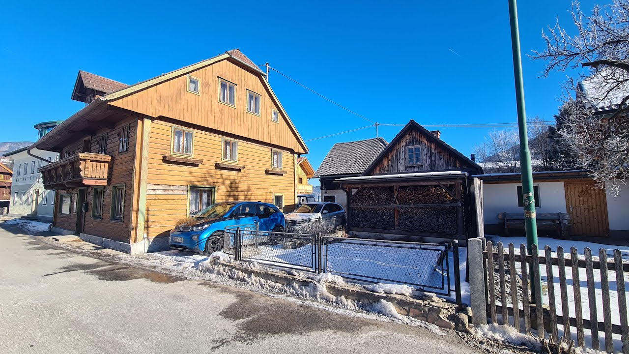 Wohnhaus mit Potenzial in zentraler Lage!
