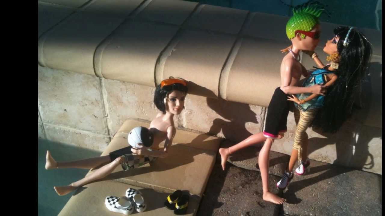 Deuce & Cleo [ What Makes You Beautiful ]  ★Monster-High★