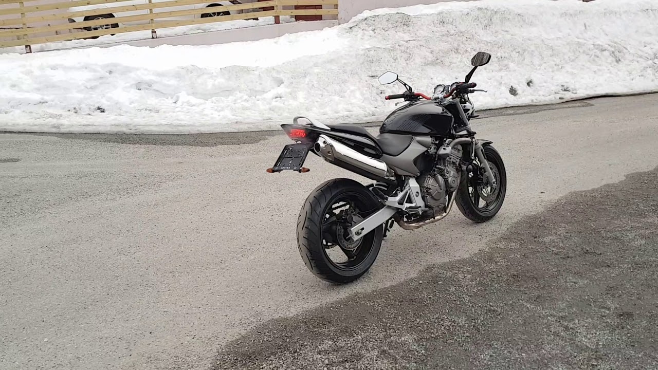 Honda CB600F Hornet 2004 cold engine start and walkaround