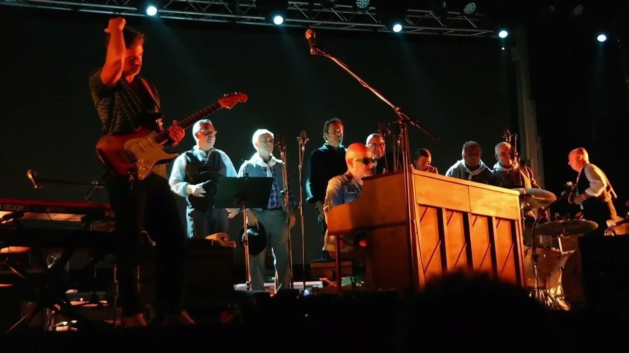 ESPETÁCULO FESTAS DE PIAS 23 - PEDRO ABRUNHOSA - CAMPONESES DE PIAS