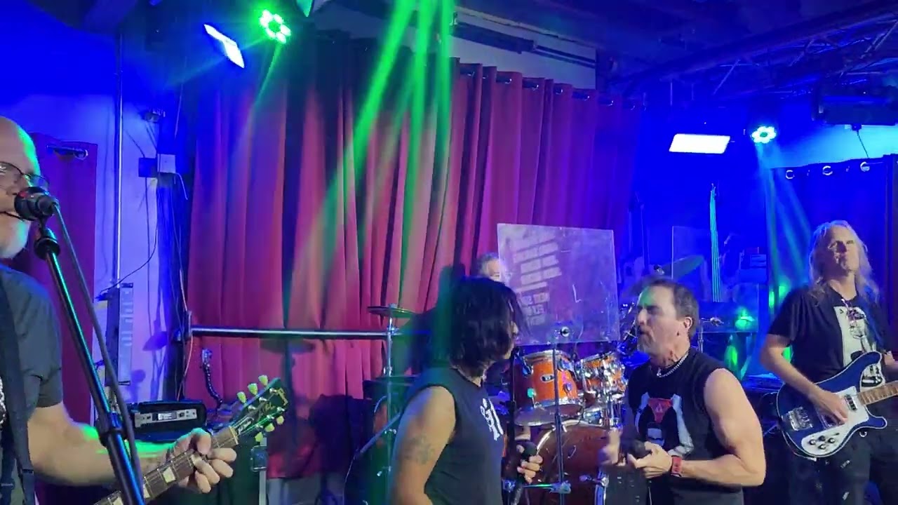 Rush 2112 at #Paulie’s in Milwaukee