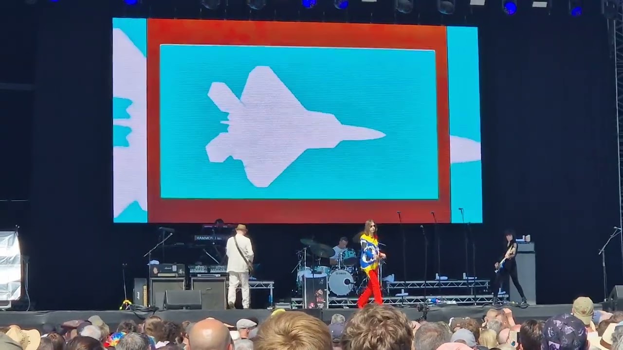 Primal Scream. Swastika Eyes. Victorious Festival 2022.