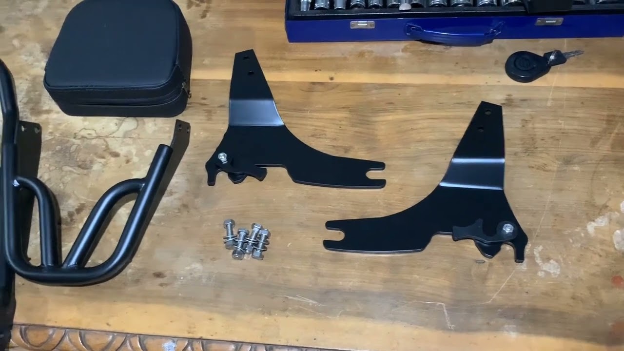 Montagem Sissy Bar Removível Harley Davidson Sportster 883, 1200 Iron