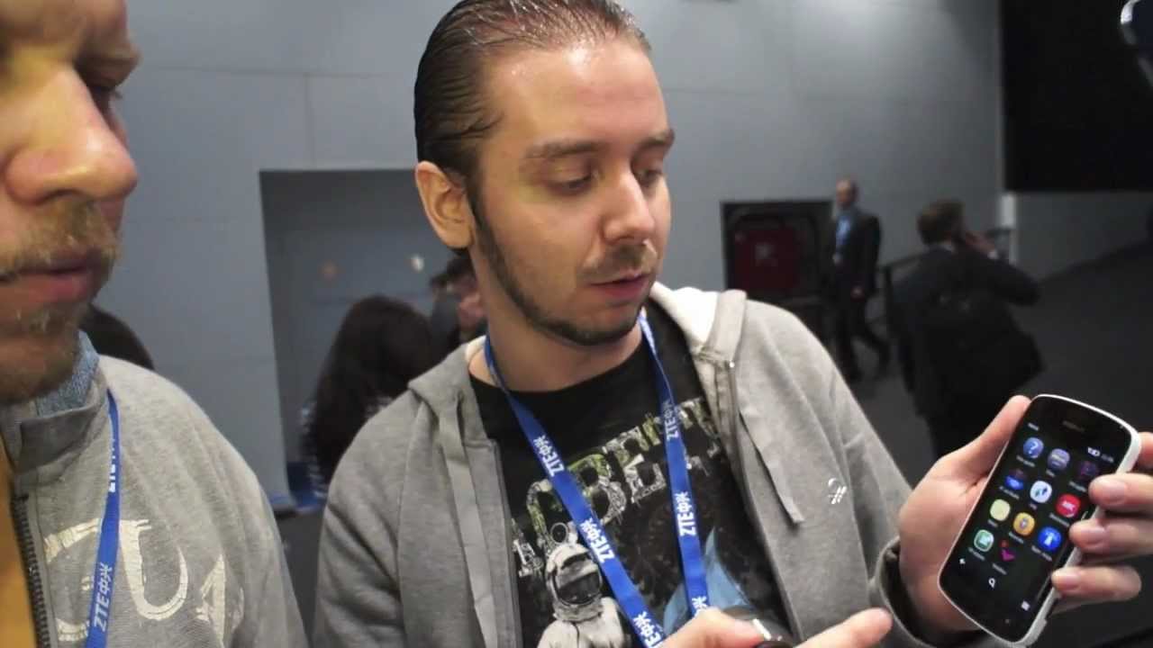 MWC 2012 Live: Nokia 808 PureView