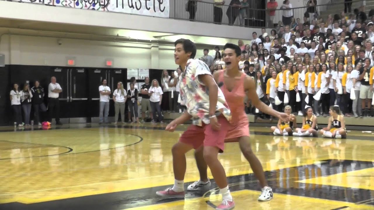 Craziest High School Pep Rally *Hendersonville High School*
