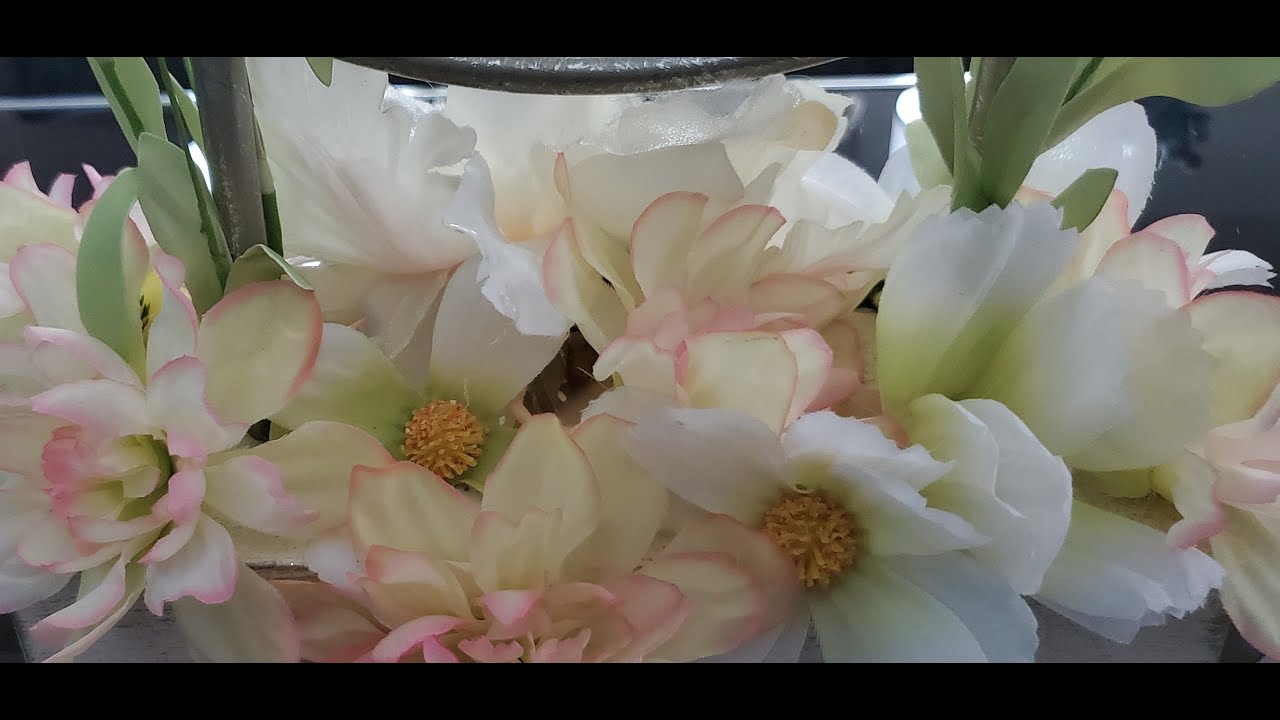 Modern Spring Table Decor