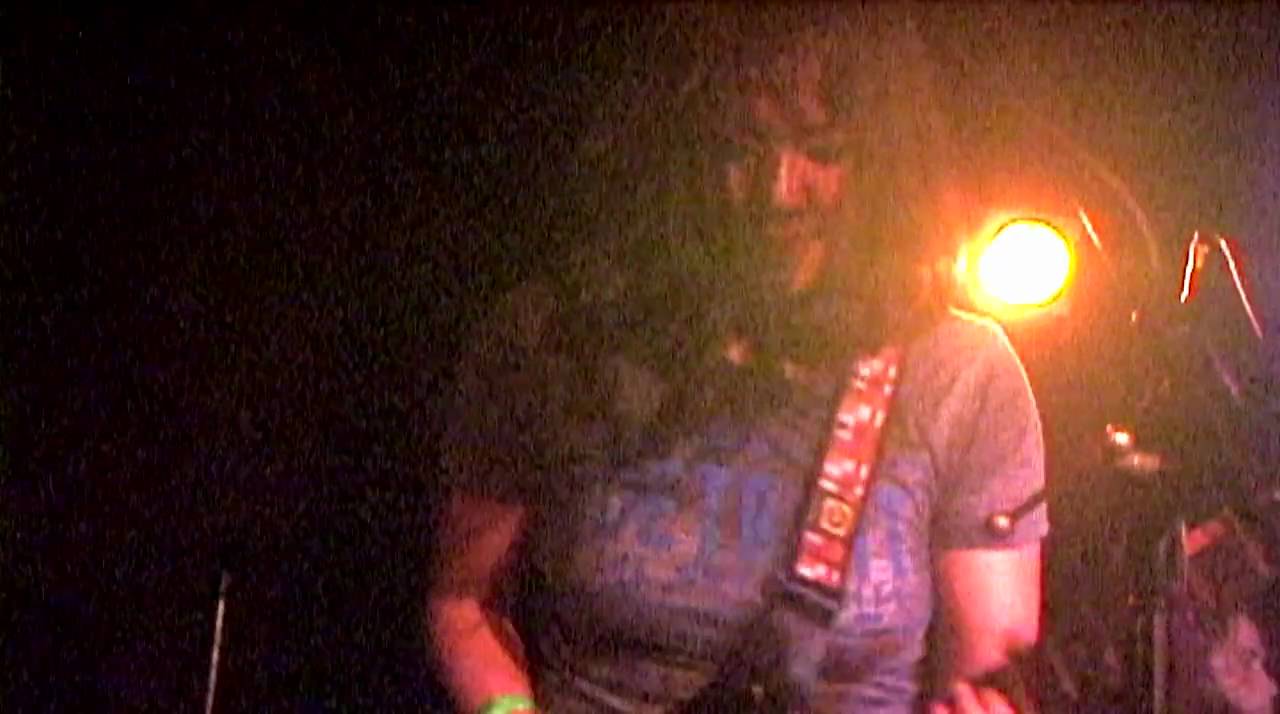 The Dirtbombs - Chains of Love