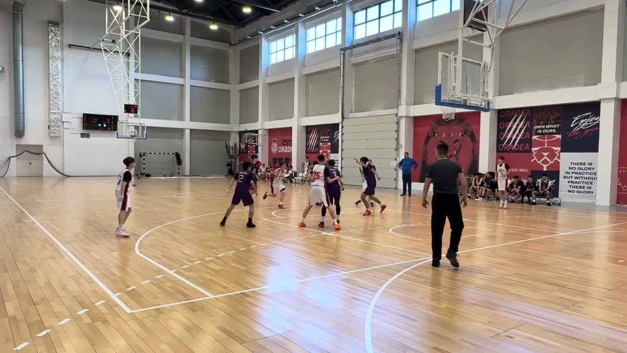 Amical repriza 2 CSM ORADEA 2011 - TIMISOARA 2011 ARENA ORADEA SALA B