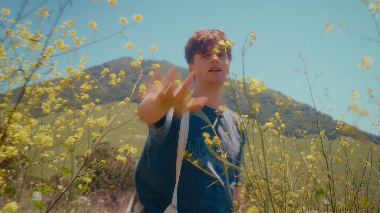 Ben Ellis - Does It Get Cold In California (Official Music Video)