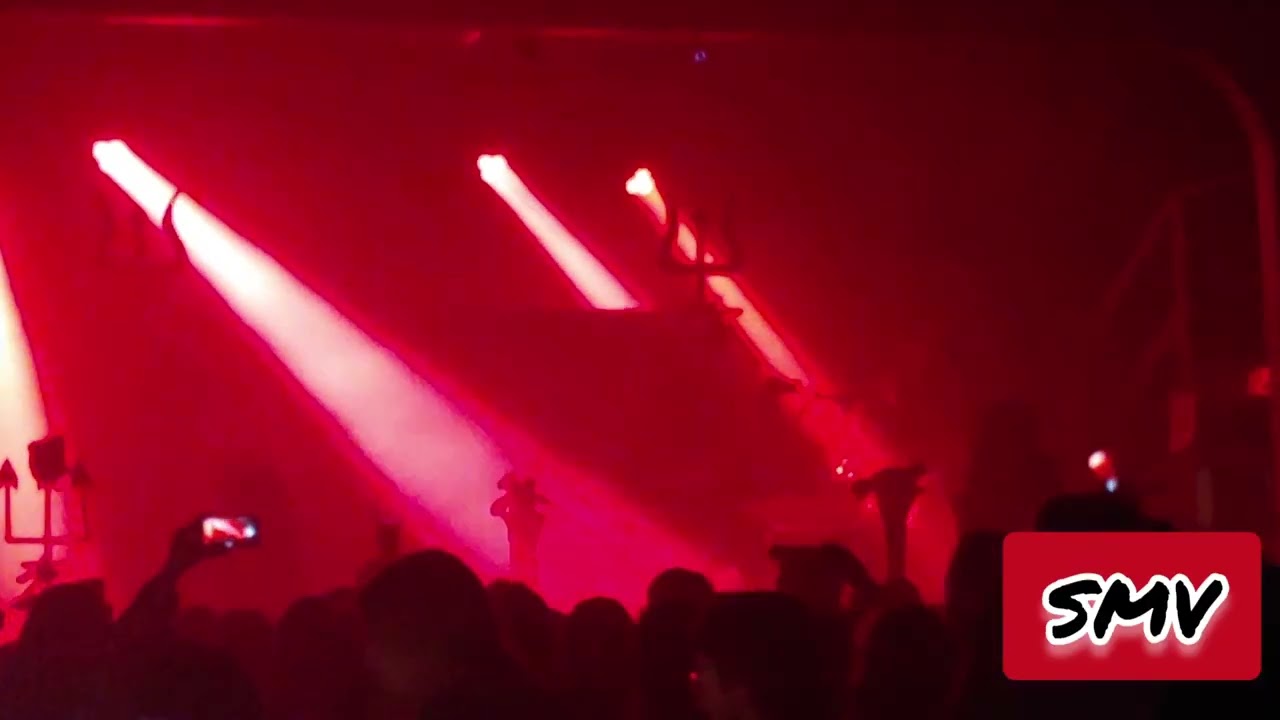 #ShittyMillennialVideos 📱📹🎬 Watain ⛪🙏🌌 - Malfeitor 🥷👮‍♂️🚓 @ Hawthorne Portland, OR  12/01/2019