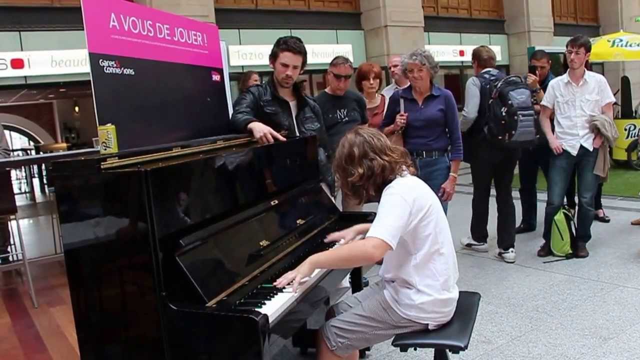 Classics at Gare Saint-Lazare by Nikolay Marinov - part 1