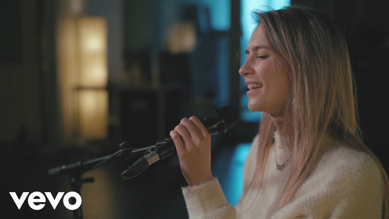 Tinne Oltmans - Kanonbal (Vevo Live Acoustic)