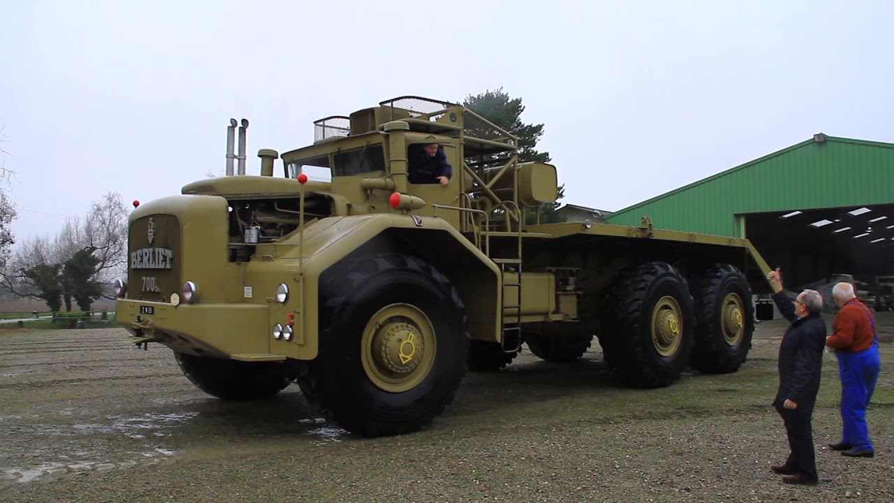 T100 en route vers Retromobile