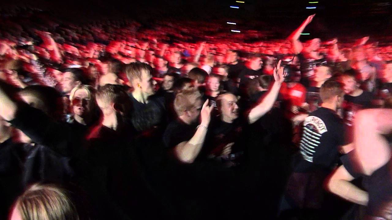 Slipknot - Wait And Bleed & Moshpit live @ Hartwall Arena, Helsinki Finland 18.1.2016 (HD)