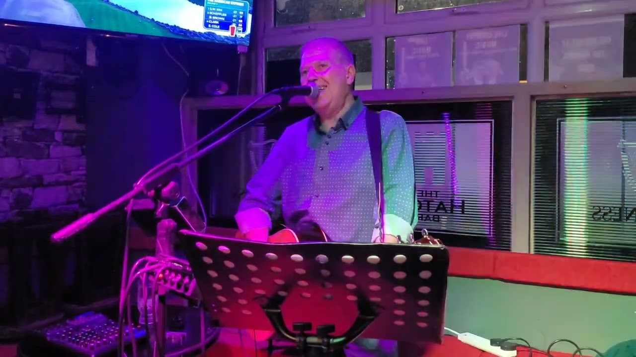 Paul Kennedy singing Hills of Donegal in The Hatch Bar in The Hounds Rest Ardee - 24th January 2026
