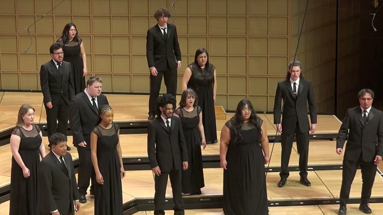 Magnus Dominus (John Tebay) - Riverside City College Chamber Singers