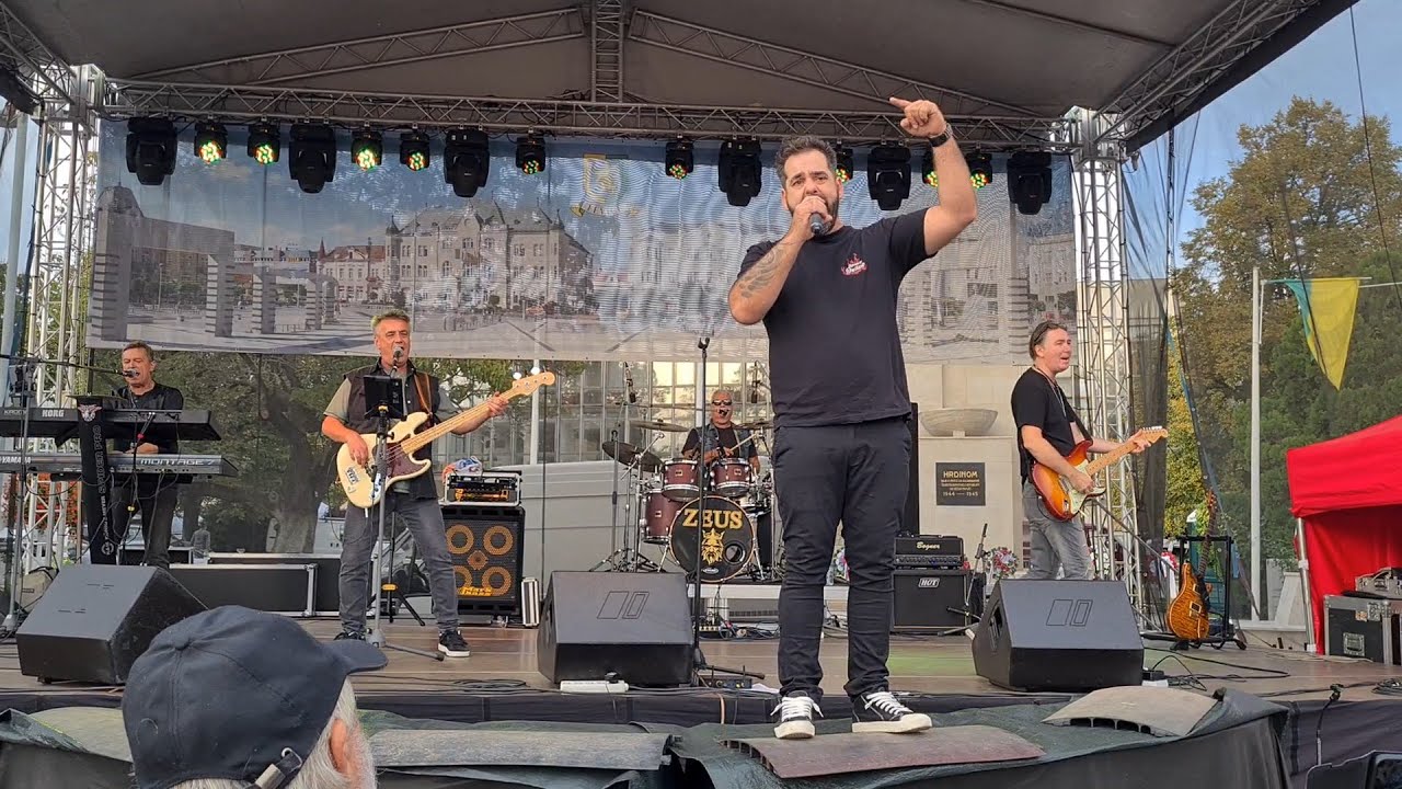 Zeus - Beds Are Burning (live). Levický jarmok 2023.