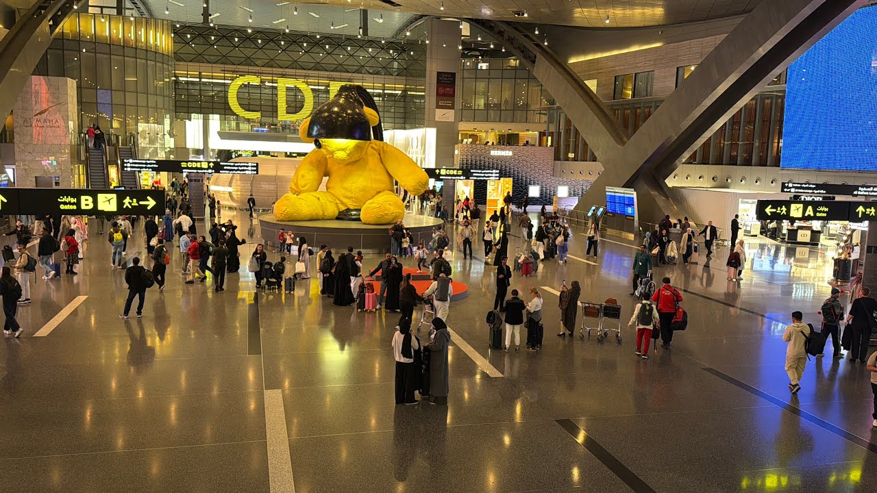 Hamad International Airport with Kids | Travel & Lounge experience with Qatar Airways | Family vlog