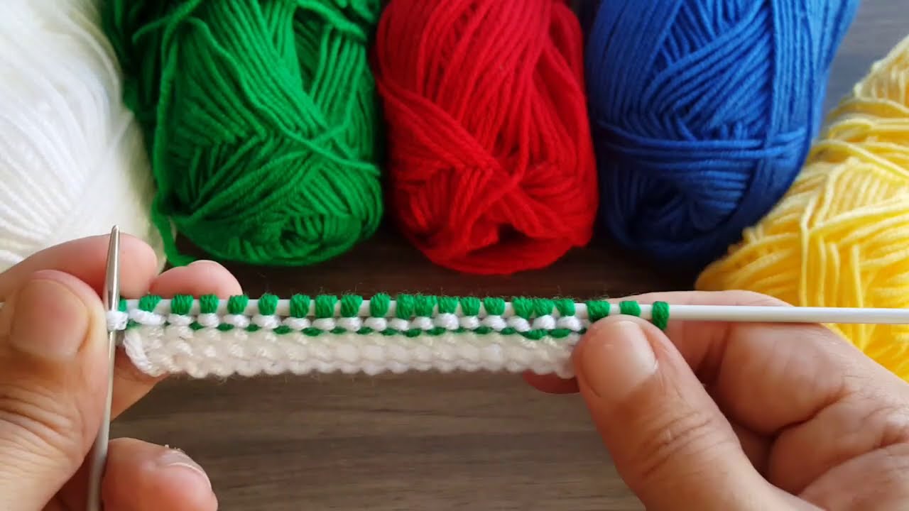 Rengarenk 3 İlmekli Dalgalar Örgü Modeli