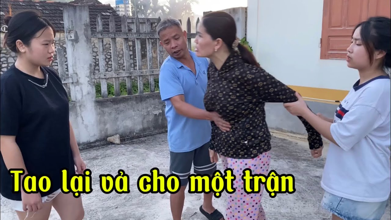 Cô Năm Định Vả Cho Thuý Một Trận Vì Dám Hại Lan