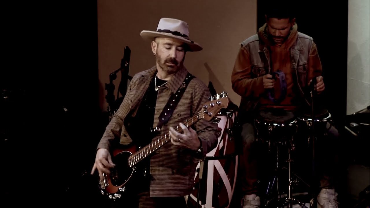 Hunker Down - Live at Alva's Showroom