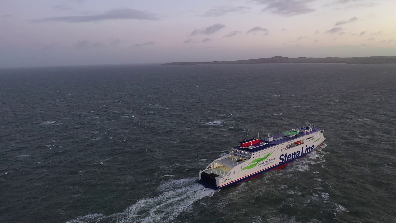 She's here!  Stena Estrid arrives in Holhead from China (video 5)
