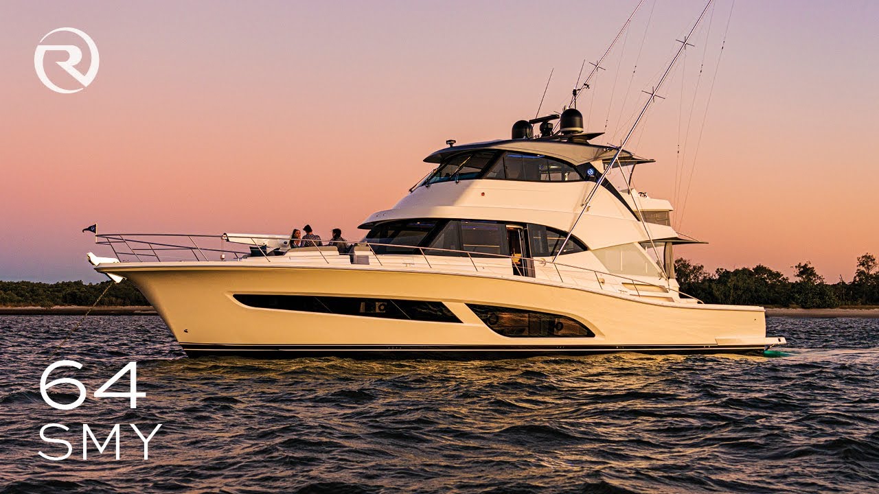 Riviera 64 Sports Motor Yacht