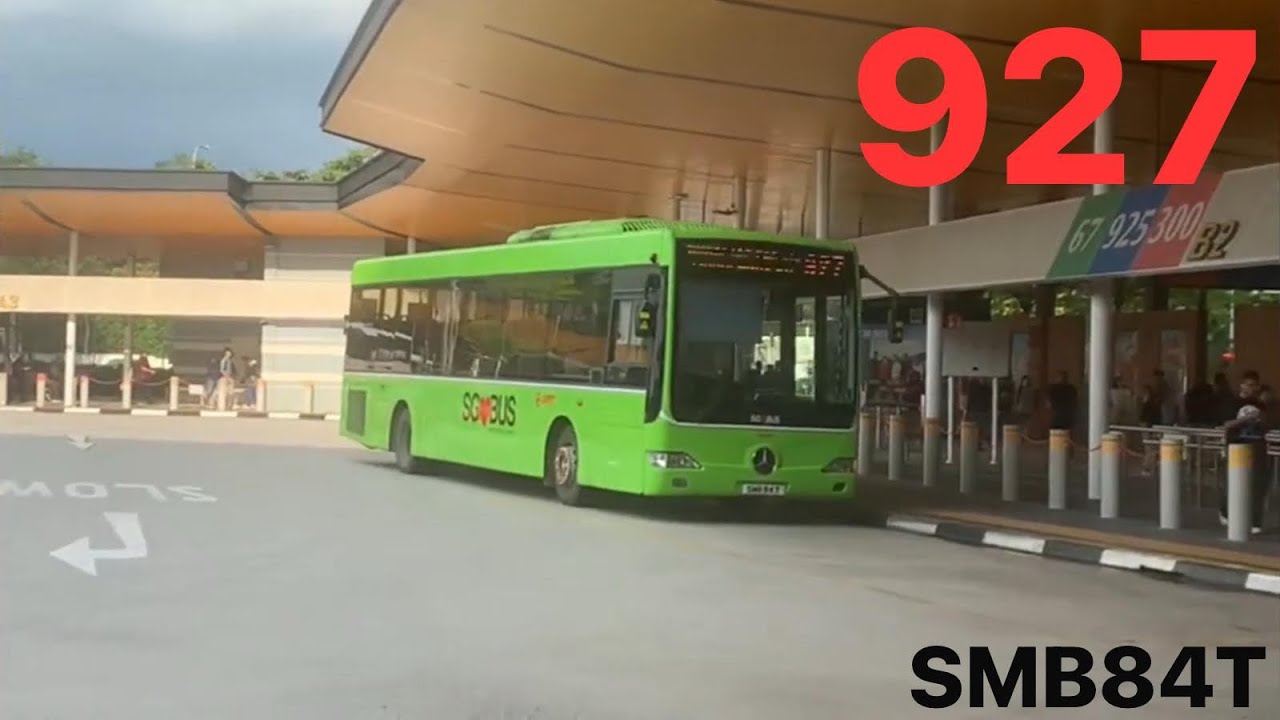 SMRT Buses 927 Mercedes-Benz OC500LE SMB84T (Batch 2).