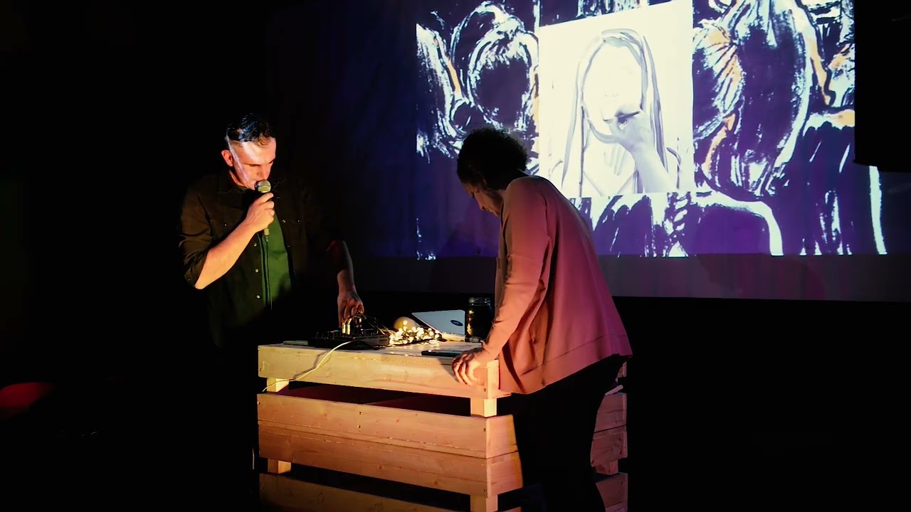 Polifonia Live Genova - Johnny Mox + Chiara Fazi