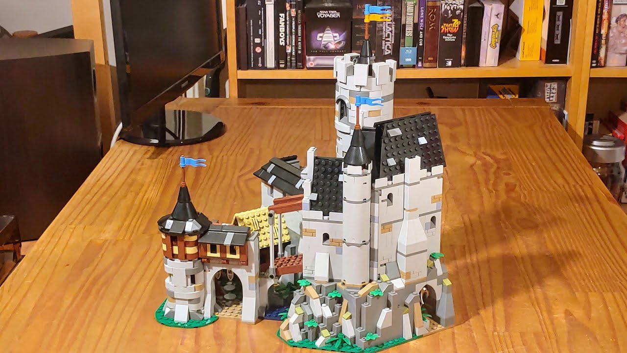 I built BlueBrixx set 105428: L&ouml;wenstein Castle (licensed rerelease of Bricklink set BL19001)