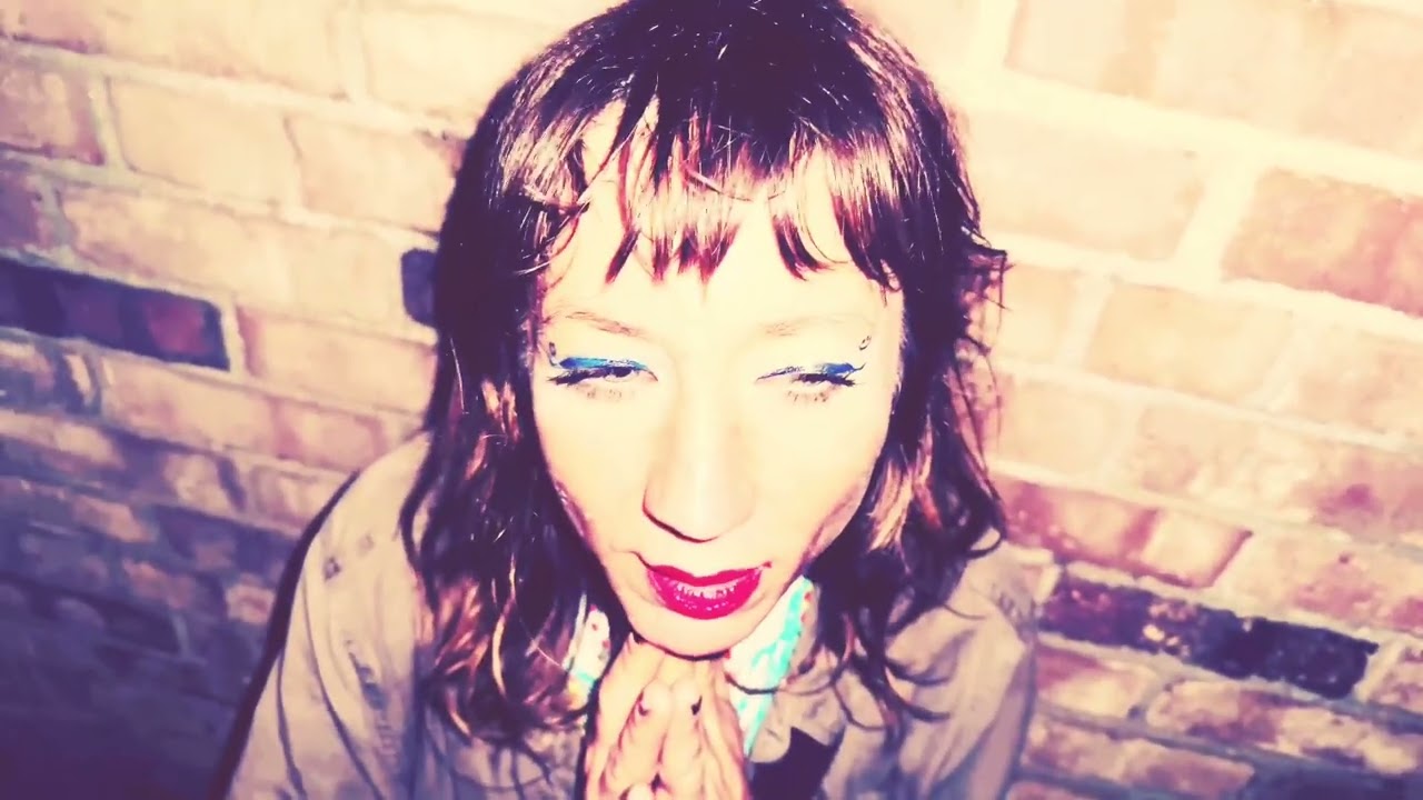 “SBHG (Ava’s Theme)” by Giant Drag OFFICIAL VIDEO FULL PSYCHO RECORDS