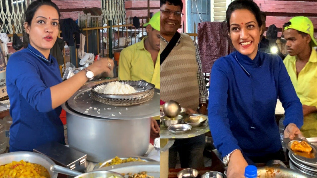 Smart Nandini Didi Selling Lunch Thali | Viral Nandini Hotel | Indian Street Food