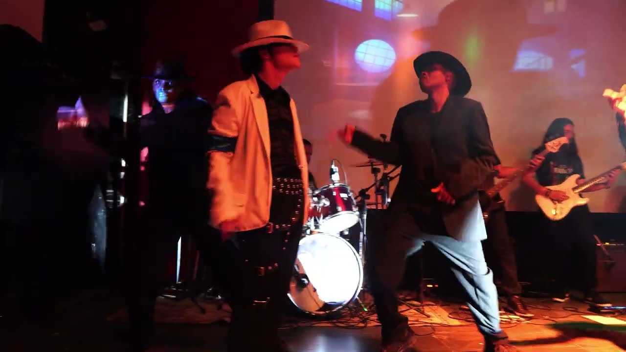 Adrian Cortês - Smooth Criminal / Blue Gangsta 4K | 29/11/22 , live in Rio