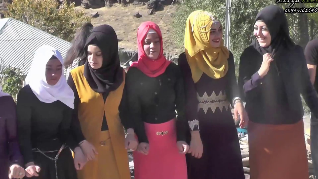 VARTO KOMA DILBIRİN BASKA DÜĞÜN