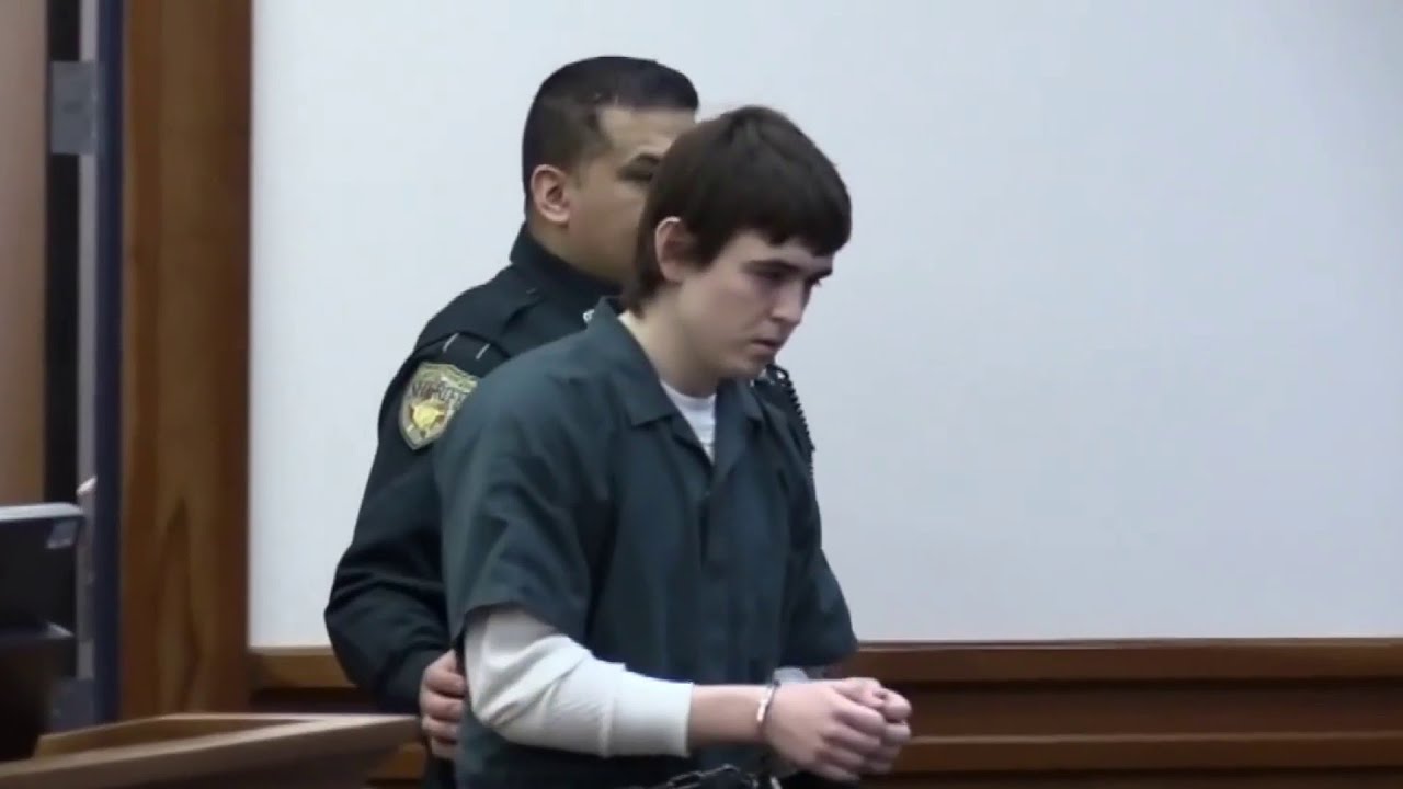 Santa Fe alleged shooter remains incompetent to stand trial. What does that mean?