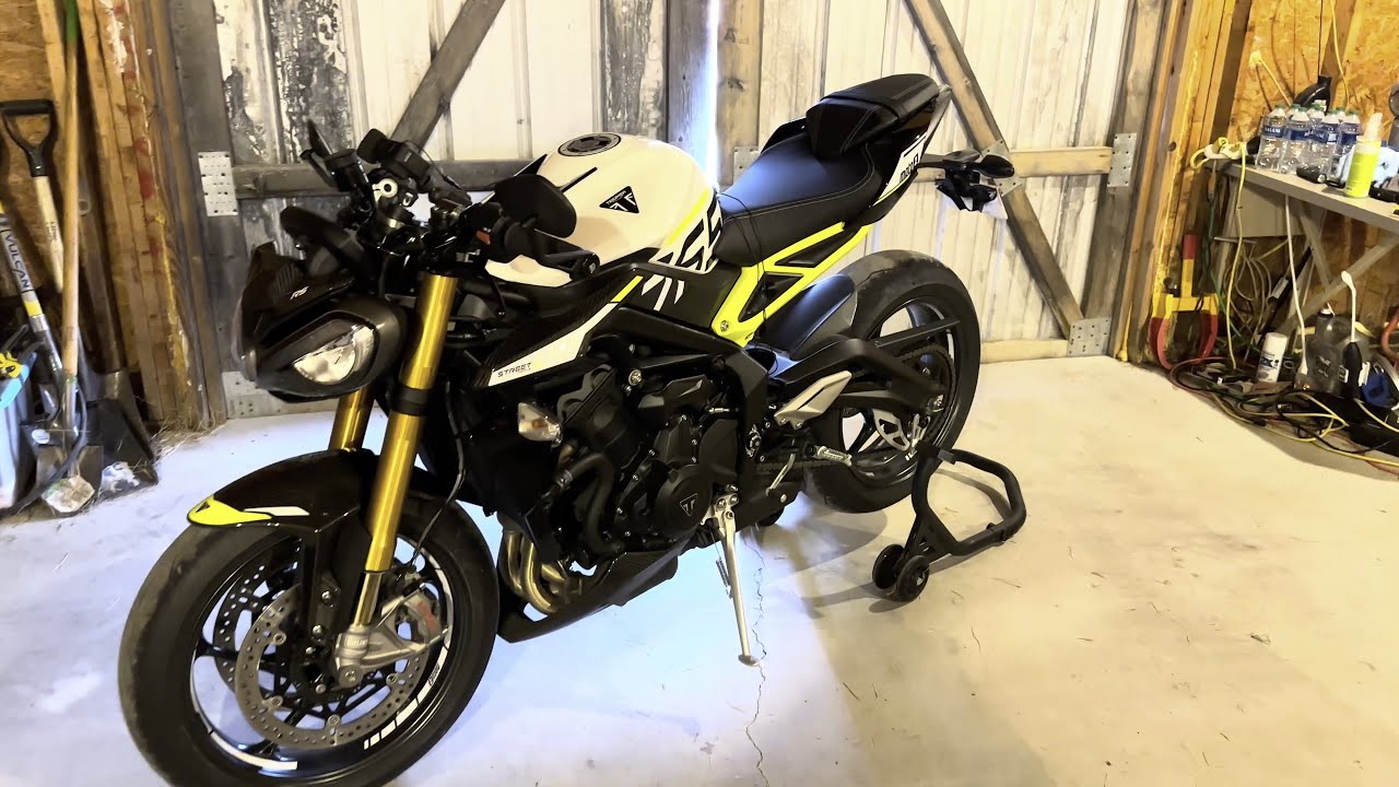 How to show the Odometer in the Display | 24' Triumph Street Triple RS & Moto2