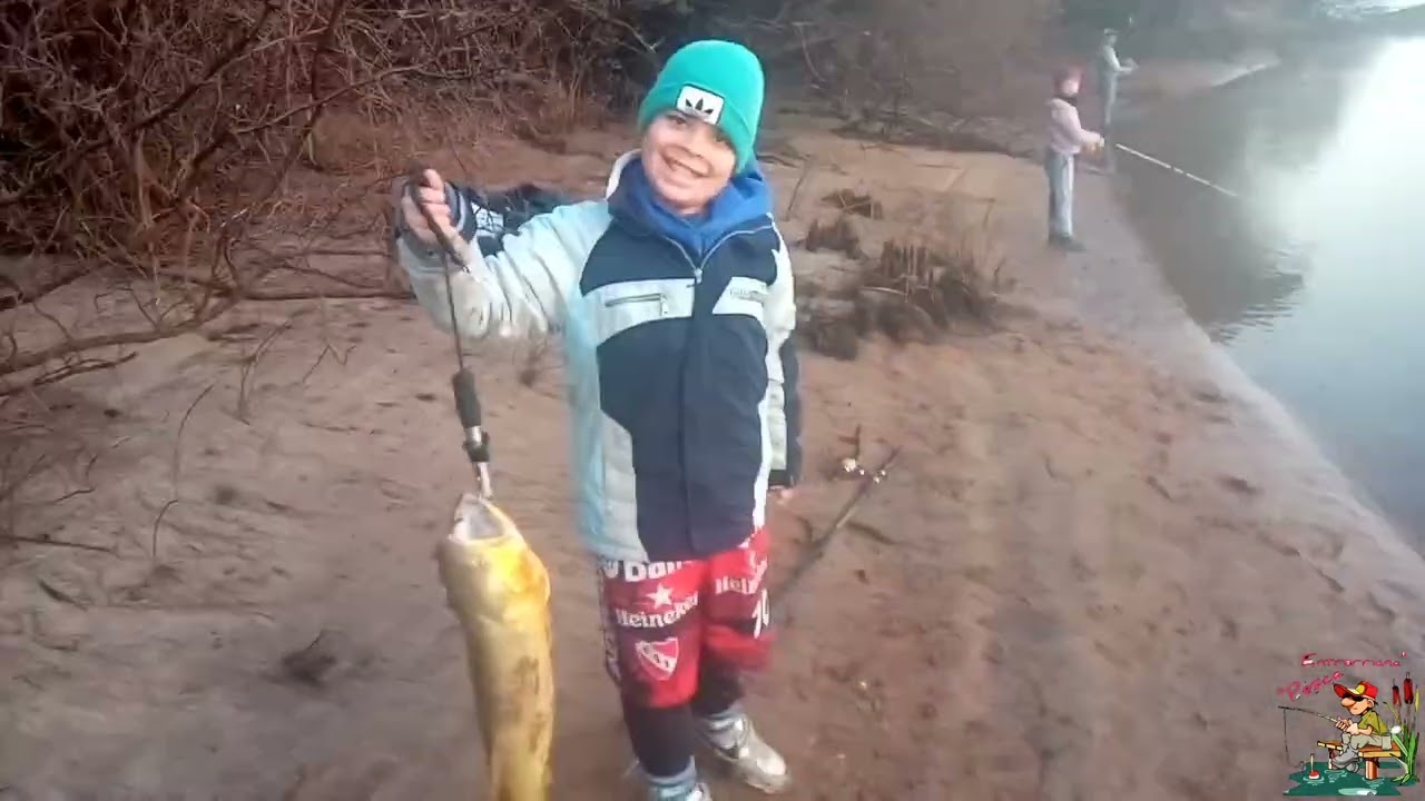 primera parte de lo que fue la pesca en puerto yerua entre ríos.. pesca y cosina no te lo pierdas