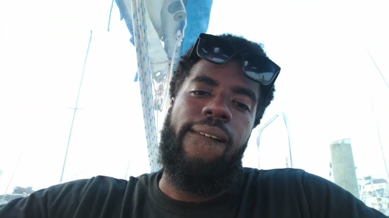 Leaving the Tesla behind! 2 Day Voyage up the Chesapeake Bay. Solo Sailing into the Next Chapter