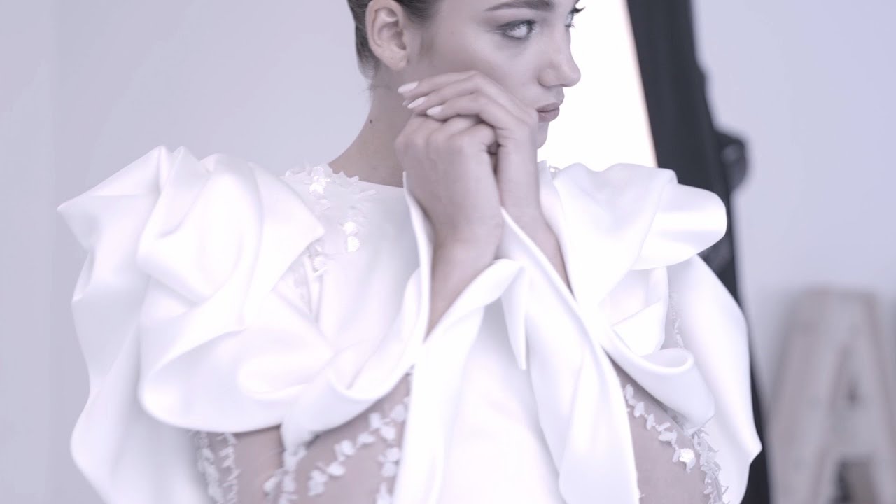Isabel Zapardiez | Madrid Bridal Fashion Week | VRAI Magazine